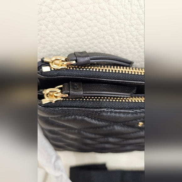 DKNY Lara Double Zip Black 100% Quilted Lamb Leather Crossbody Bag - Picture 4 of 7